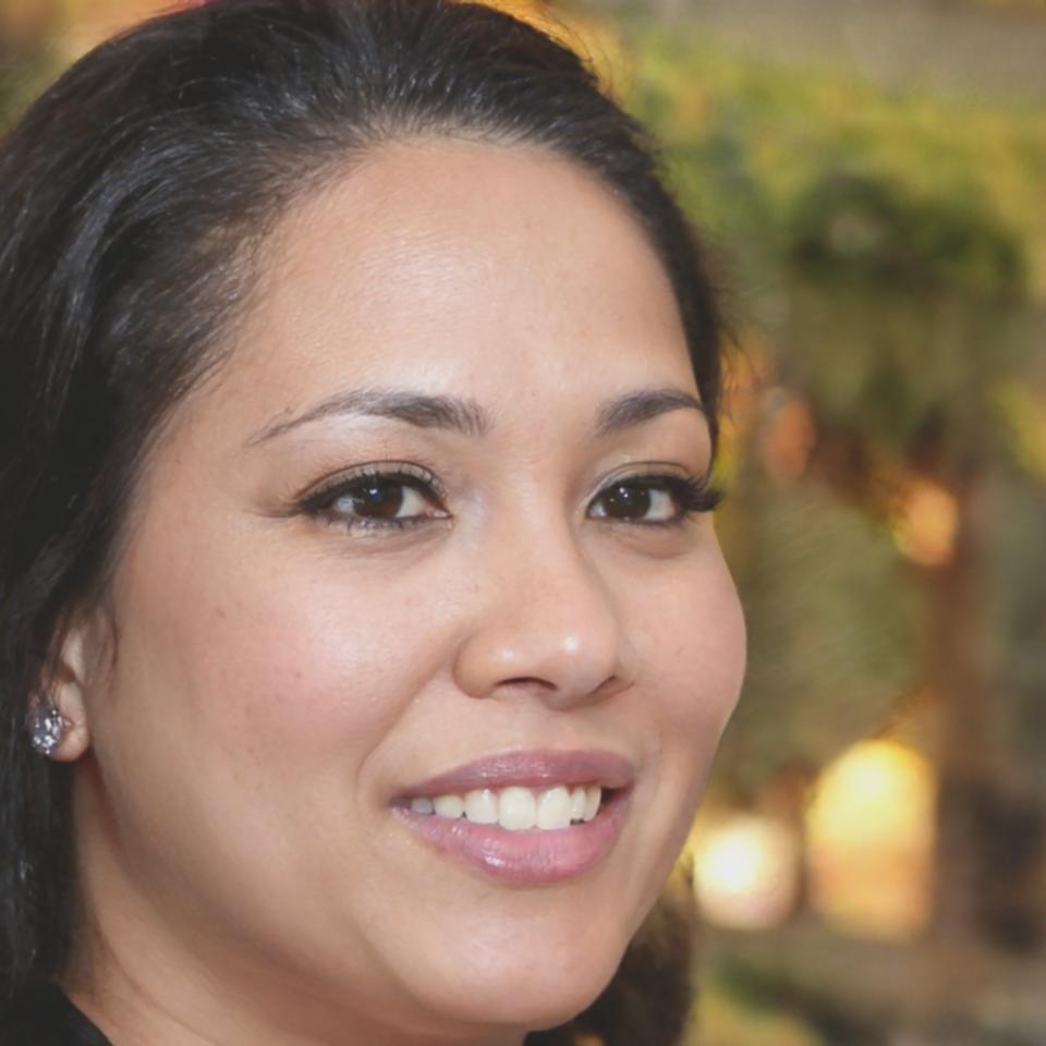 Jiyeon Kang, financial advisor and business consultant