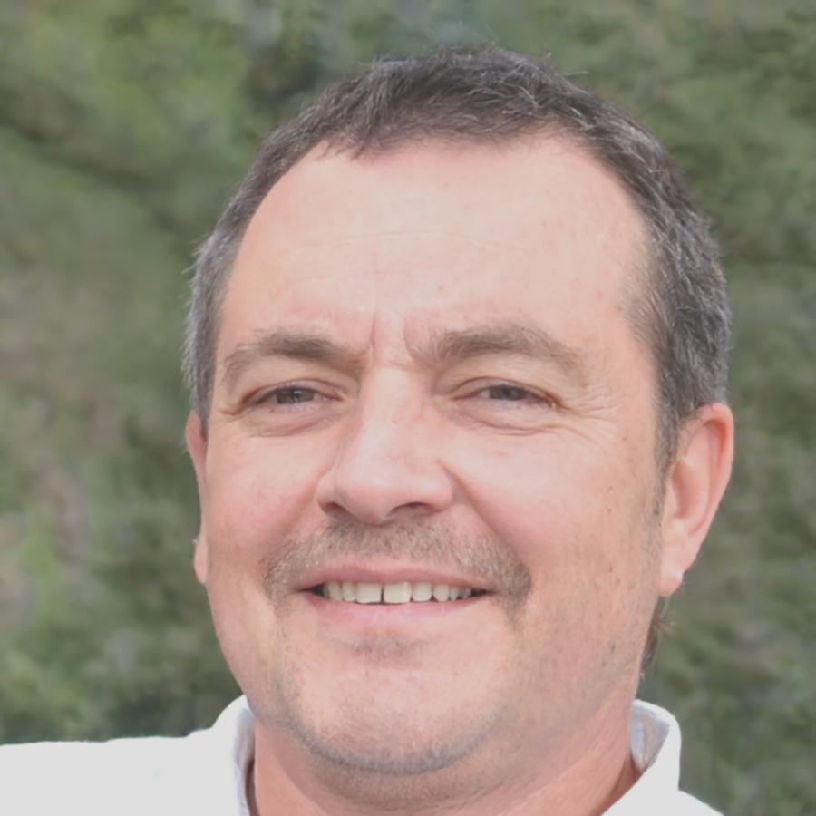 Henrik Dahlgren, Finance Education Director